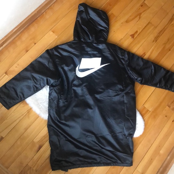 Nike Long Jacket, NWT - Picture 11 of 11